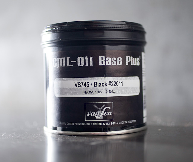 Universal Printing Black 22011 - oil base