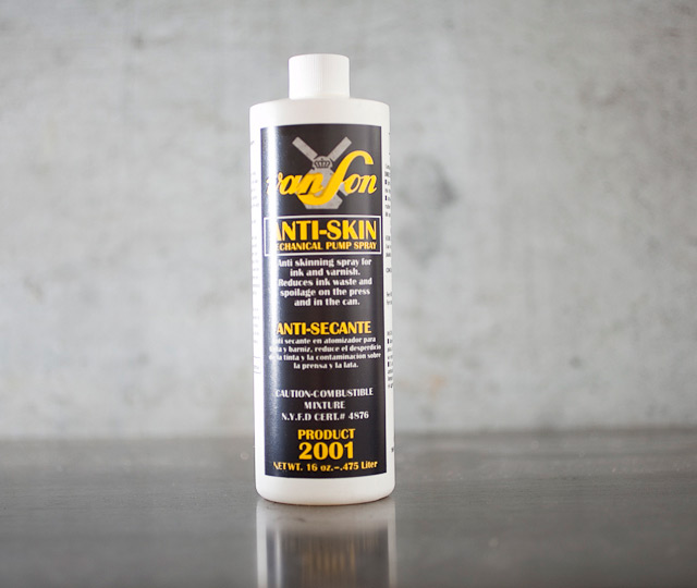 Anti-Skin Spray