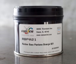 Pantone Orange 021 - rubber base