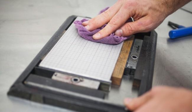 photo of Cleaning Platen Press Base